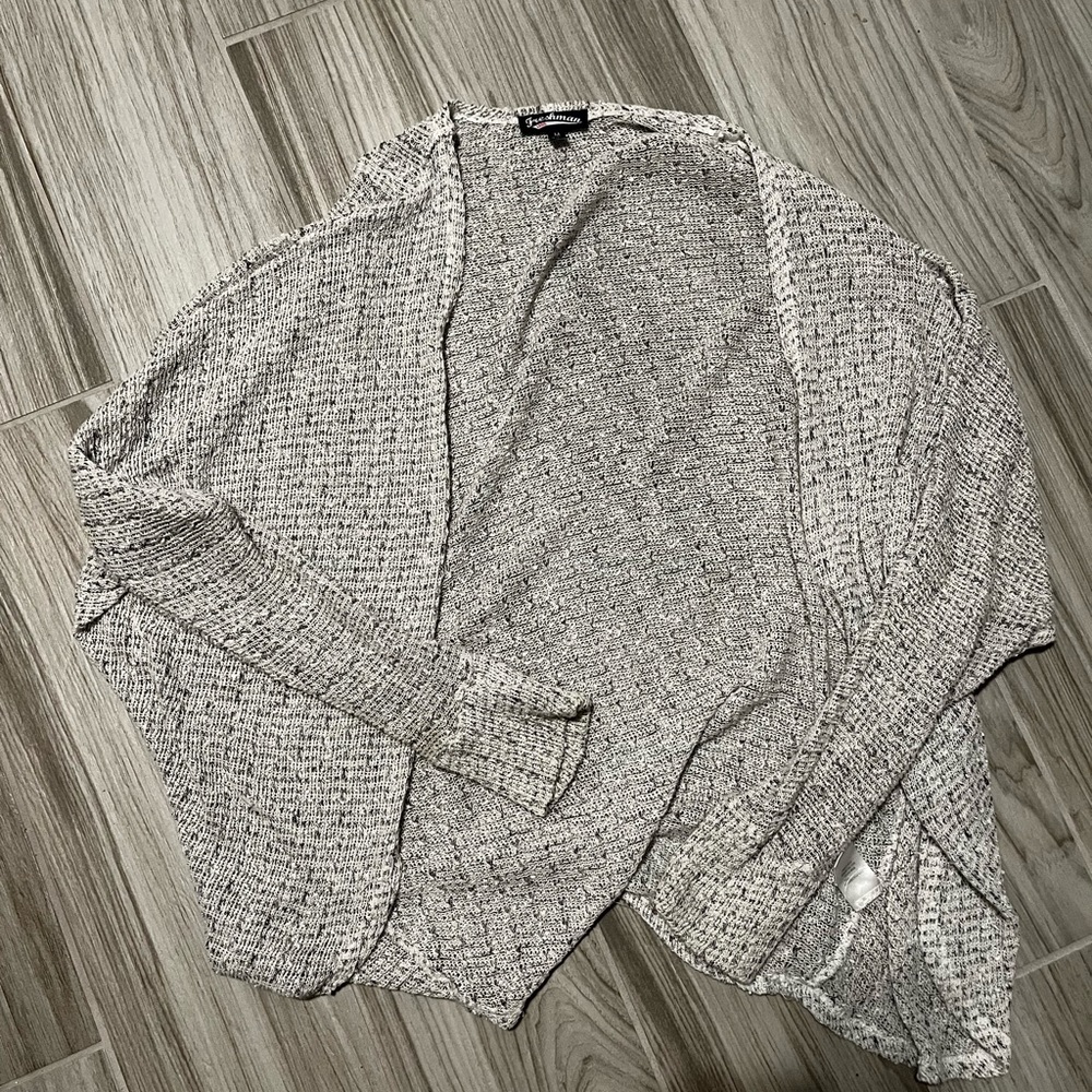 Two cardigans! - Picture 4 of 5